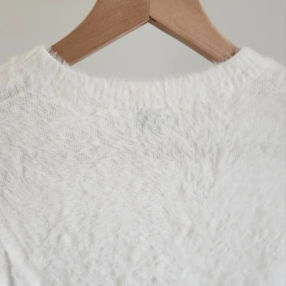 Sunday Best Kitten Sweater - Picture 6 of 17